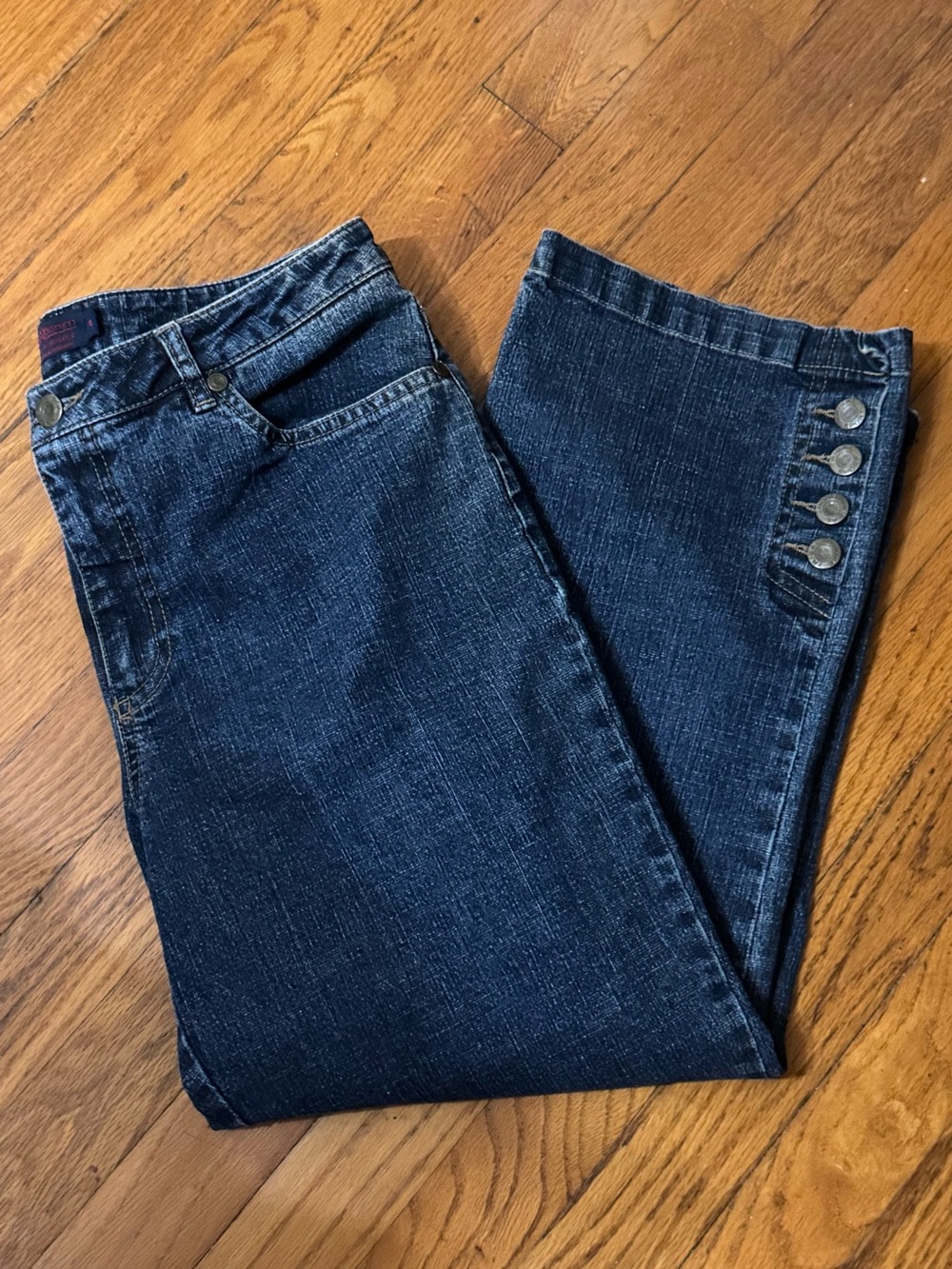 TRIBAL DENIM CROPPED JEANS SIZE 8